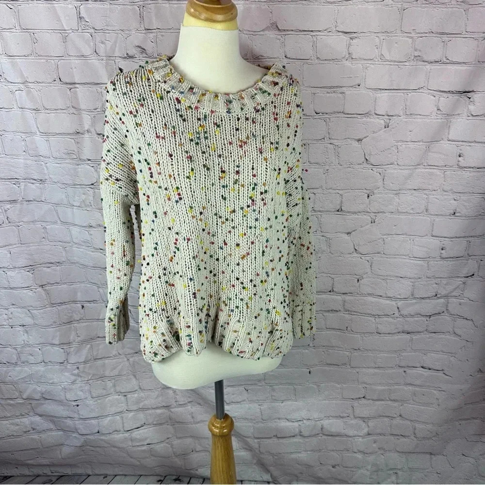 Seven7 dot chunky crewneck Sweater size small